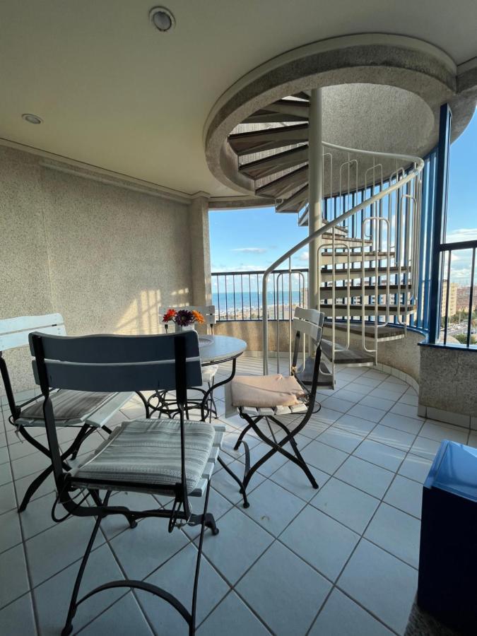 Atico Frente Al Mar, Pataconablue, Complejo Vacacional Apartment Valencia Exterior photo